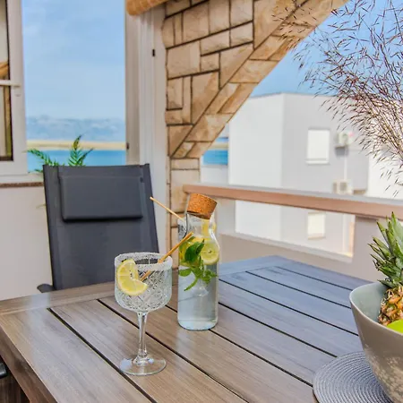 Zenko By Interhome 公寓